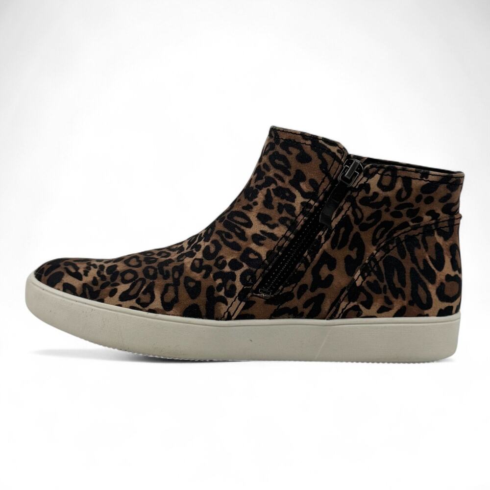 Naturalizer Leopard Print Ankle Booties in Brown and Black